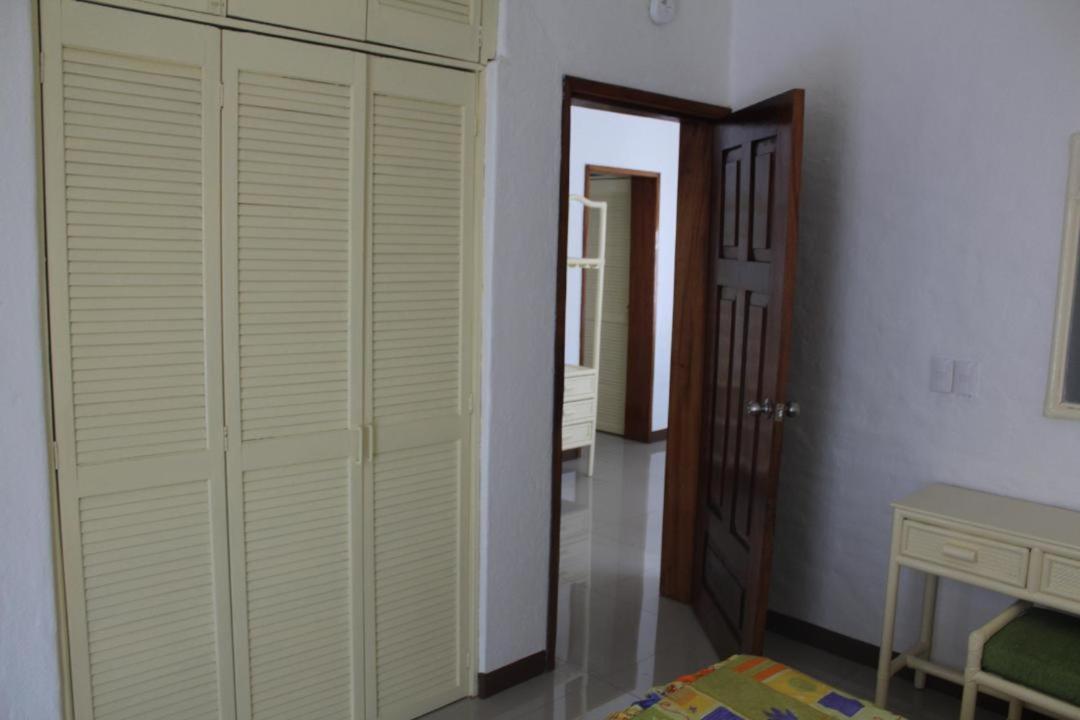 Hotel Manzanillo Pied A Terre Zewnętrze zdjęcie